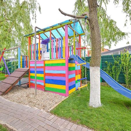 Happy Place - Casuta Galbena Domnesti  Exterior foto